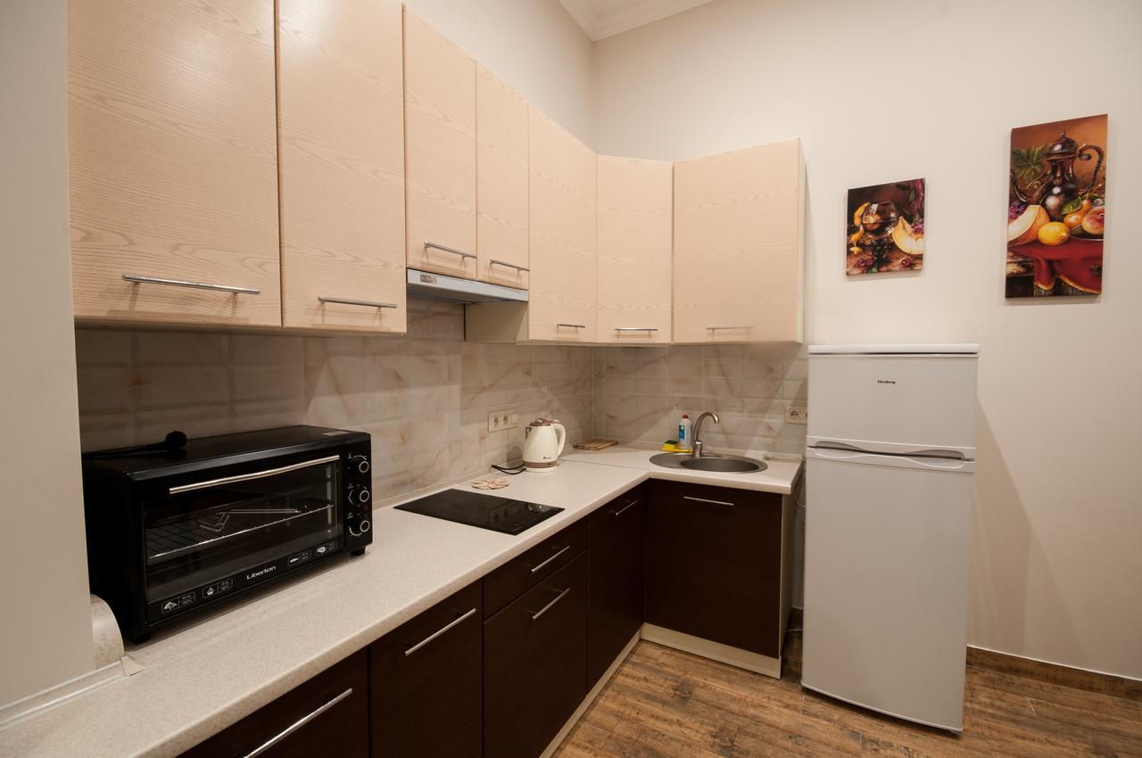 Wonderful Flat On City Center Ujgorod Dış mekan fotoğraf